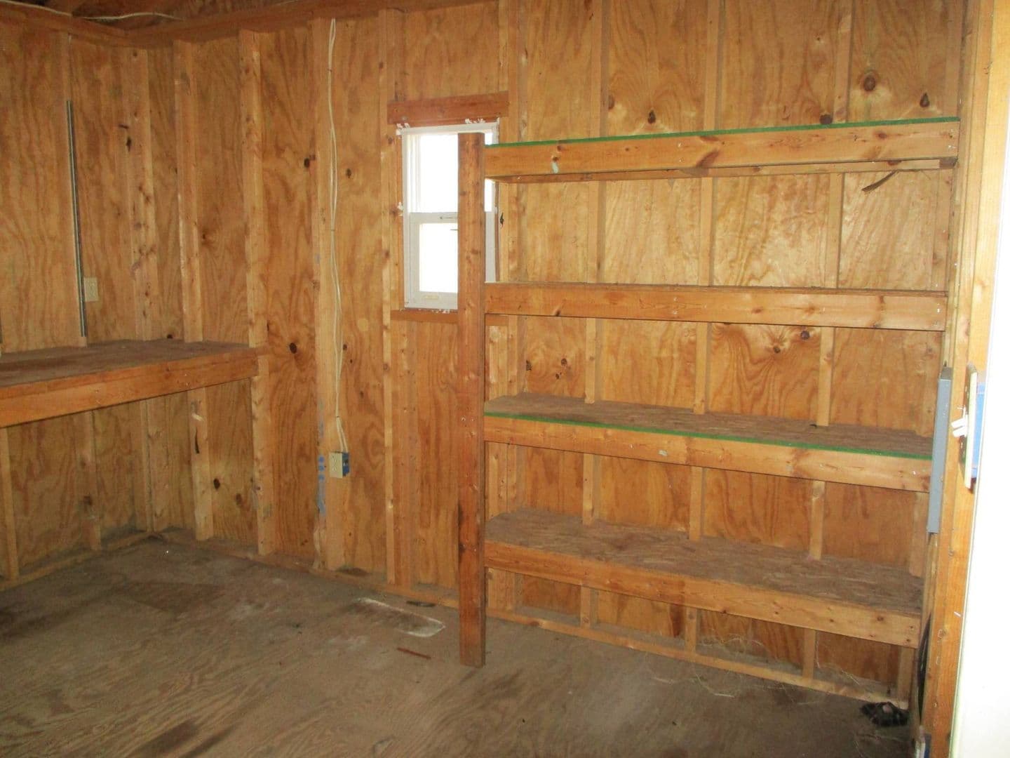 Rock Hill House: 1148 Ebinport Road