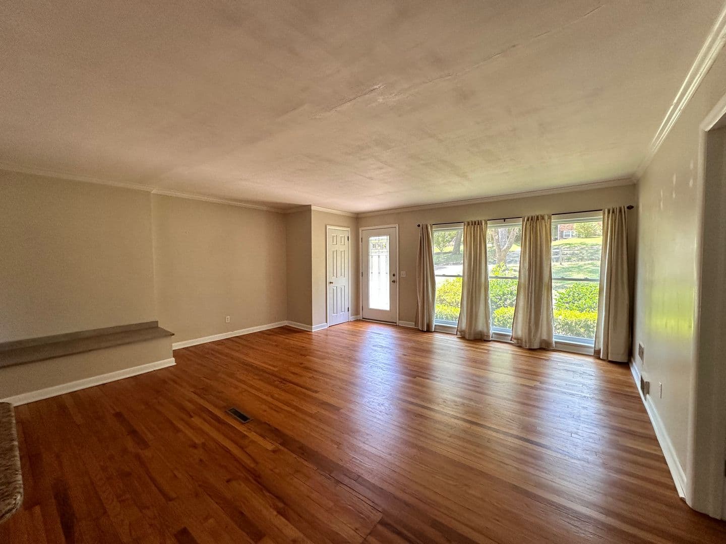 Columbia House: 3221 Foxhall Road