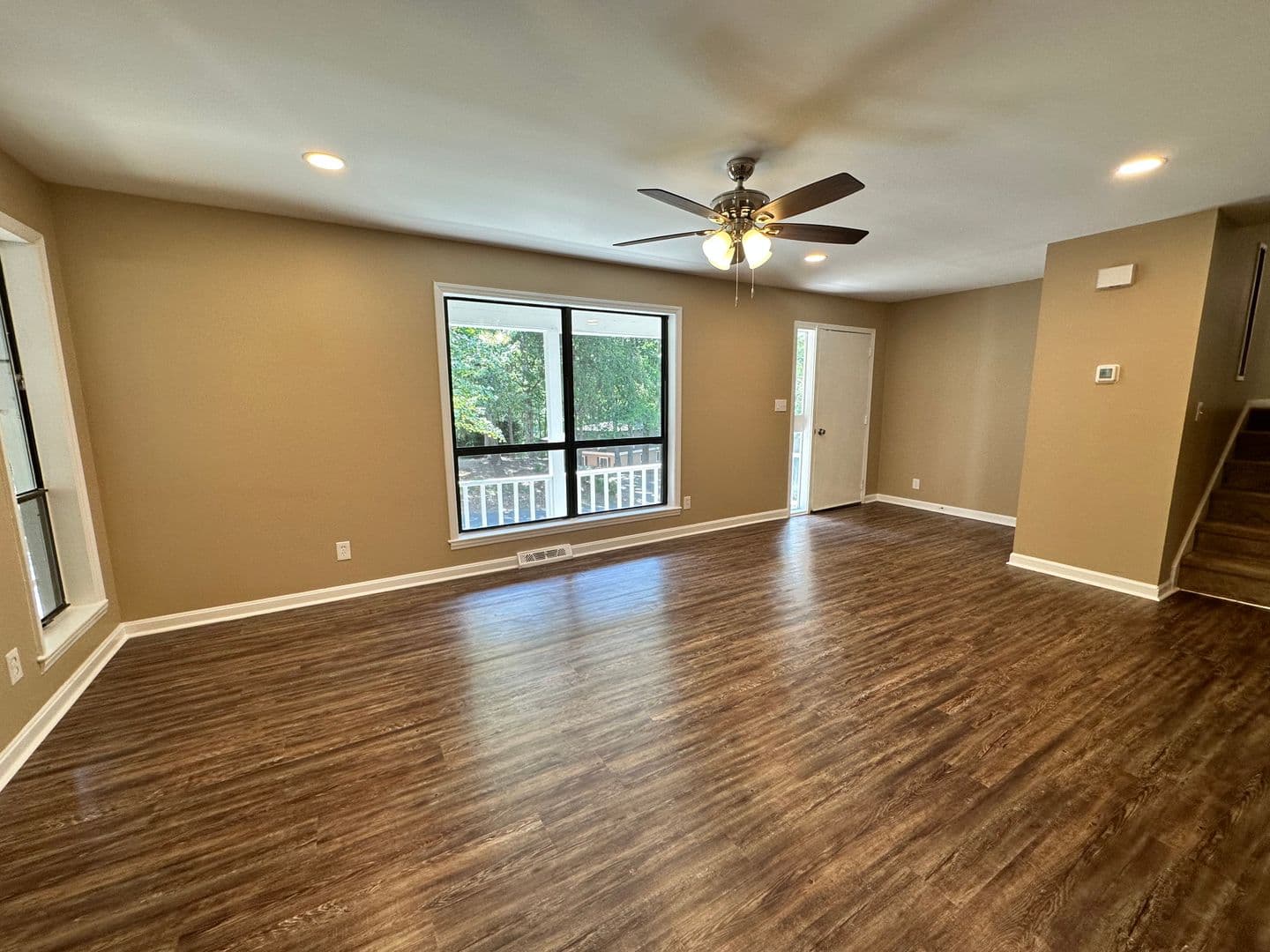 Tega Cay House: 16079 Molokai Drive