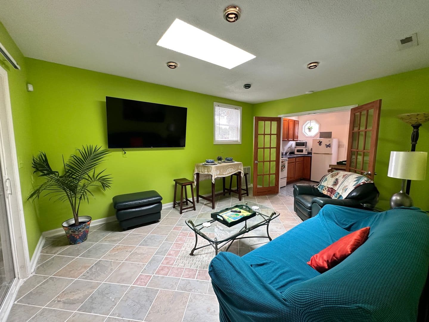 Rock Hill House: 980 Anderson Road South