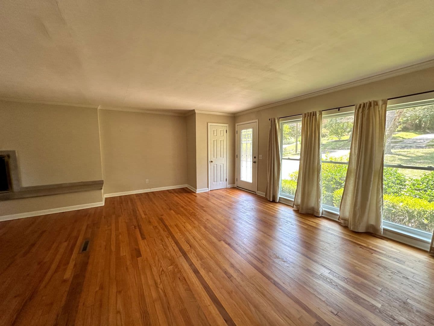 Columbia House: 3221 Foxhall Road