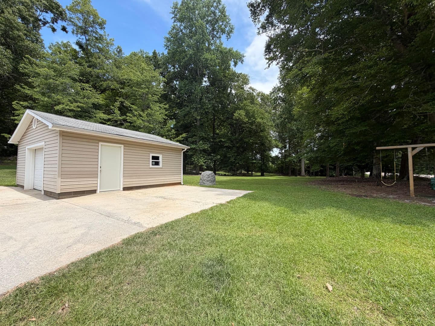 Hickory Grove House: 5126 Hickory Grove Road