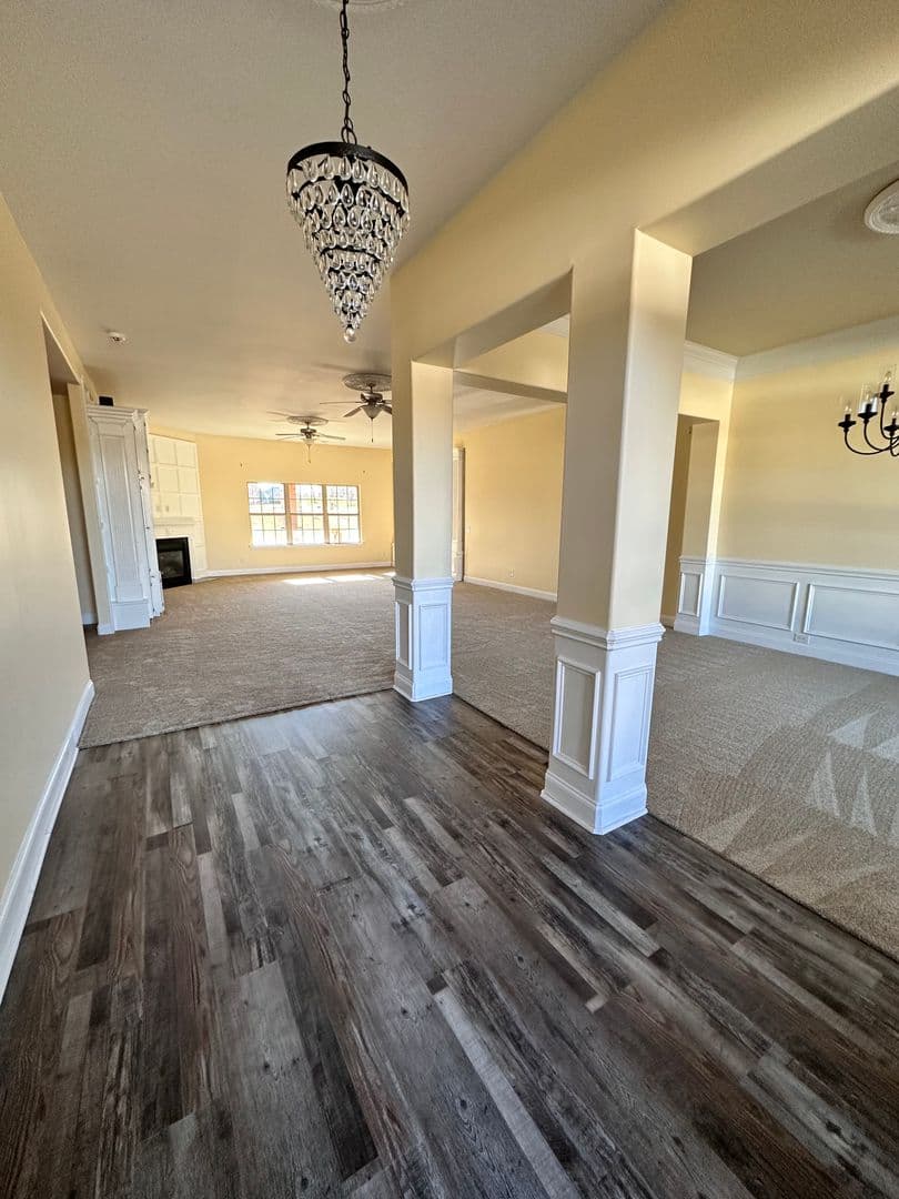 Rock Hill House: 3034 Tallgrass Bluff