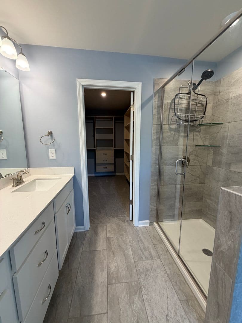 Indianland House: 1648 Munstead Place