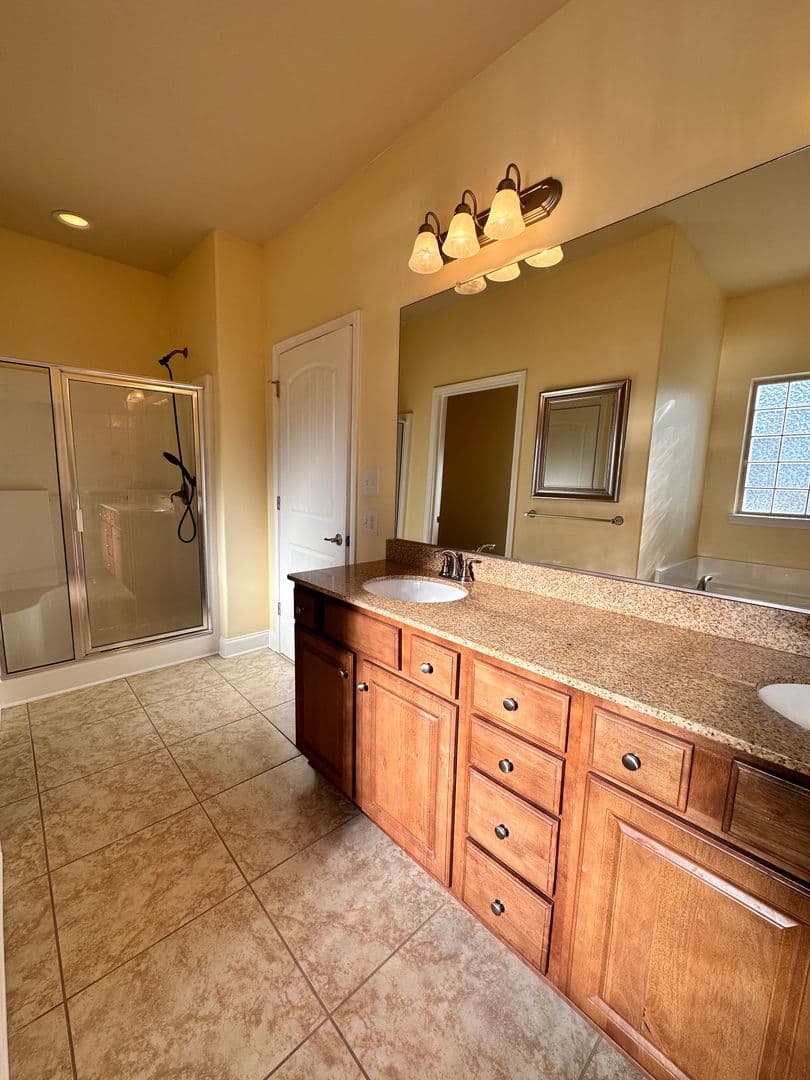 Rock Hill House: 3034 Tallgrass Bluff