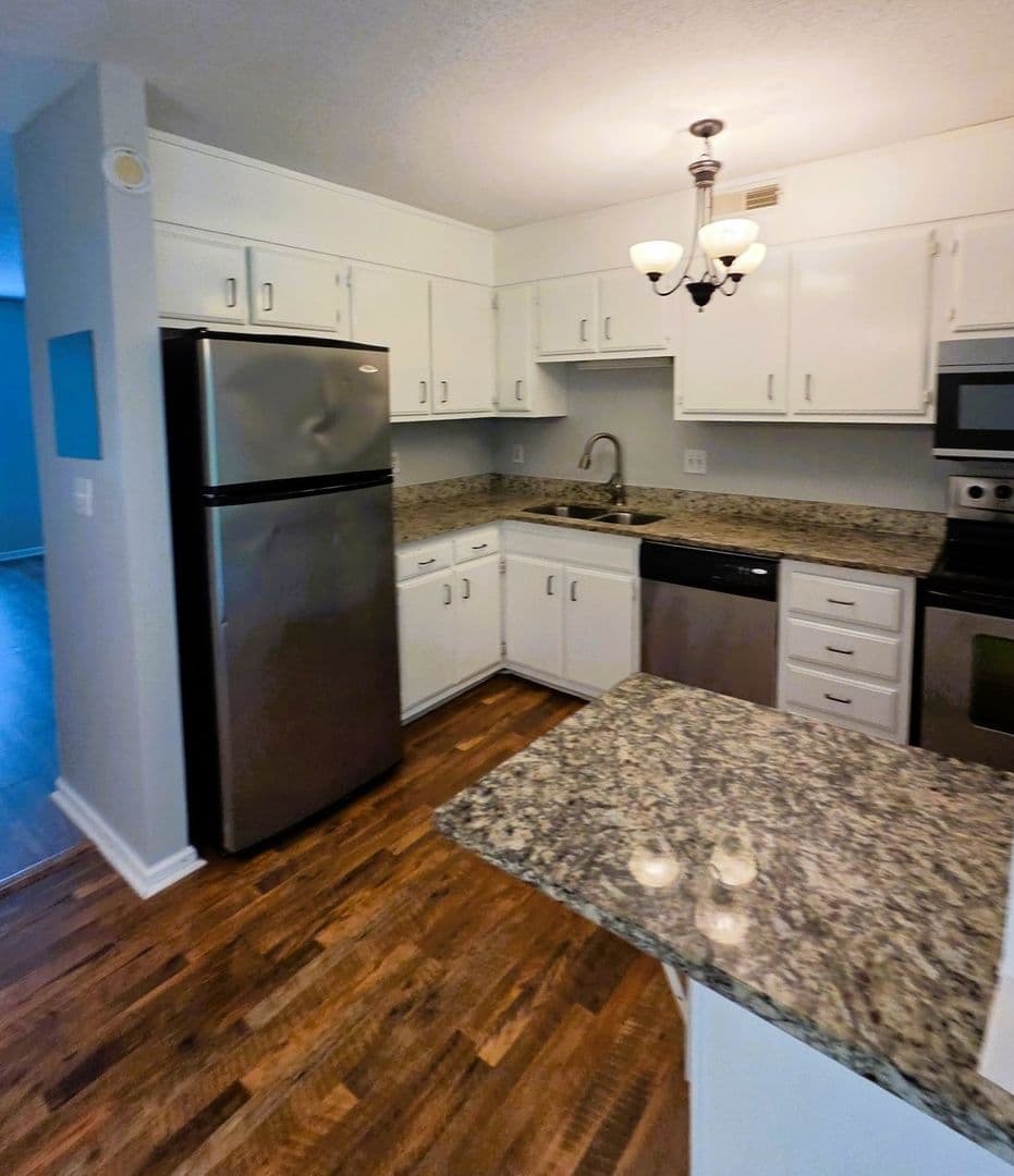 Rock Hill House: 1792 G Ebenezer Road
