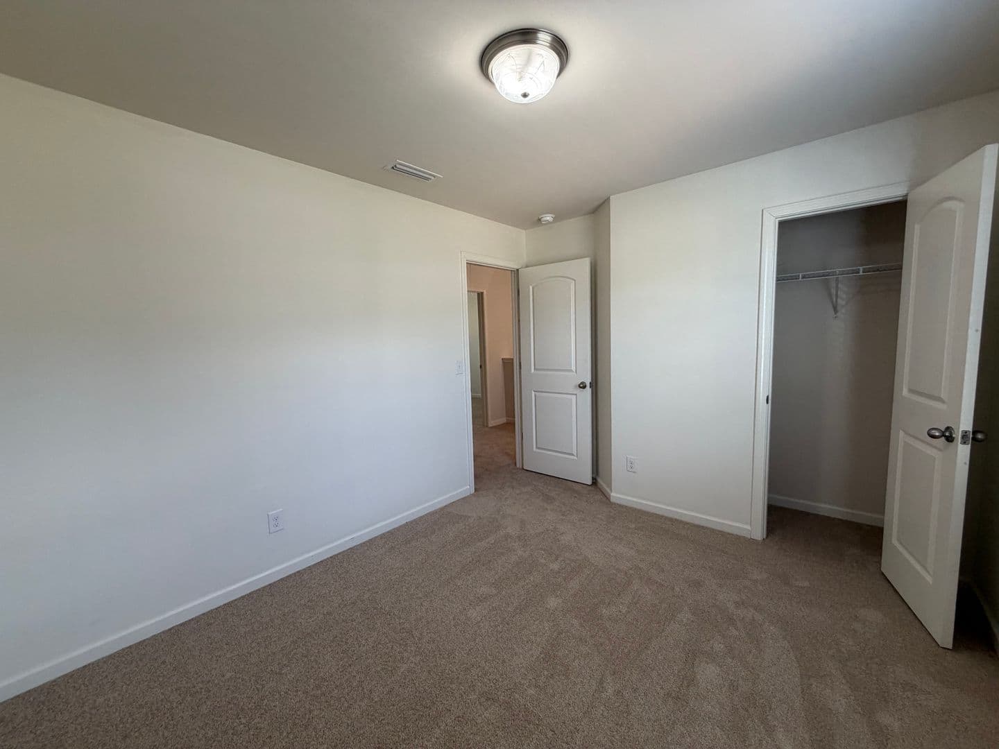 Lancaster House: 2058 East Park Drive
