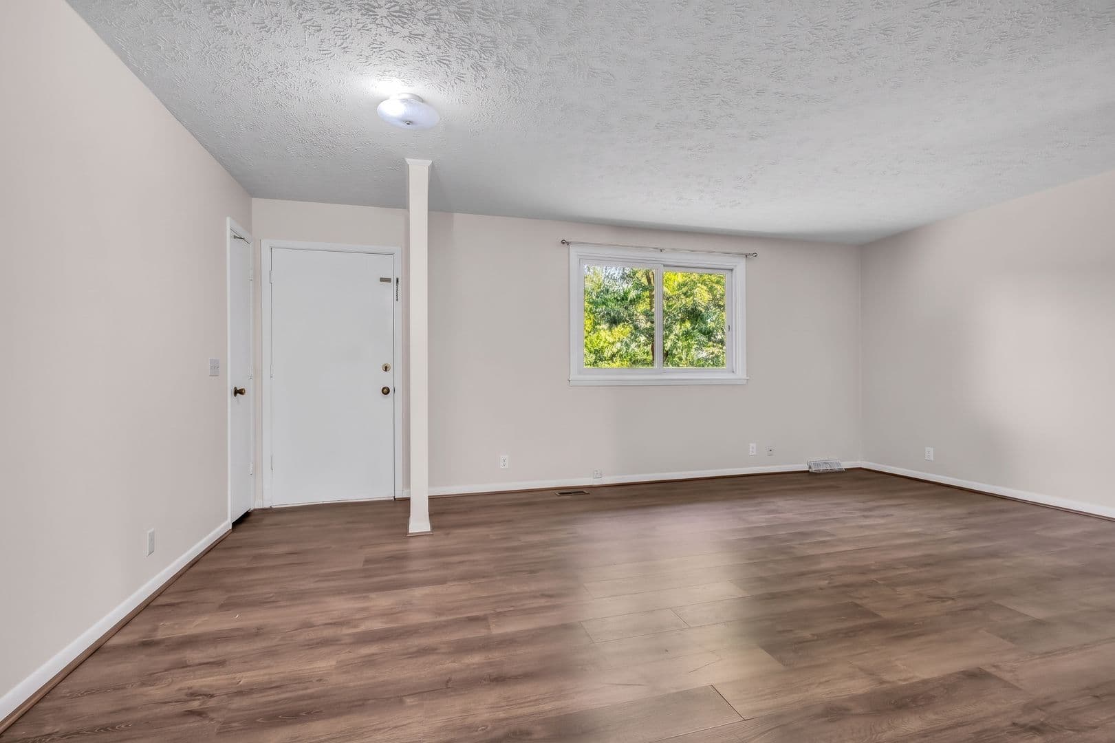 Kingston Springs House: 1028 Ward Ln