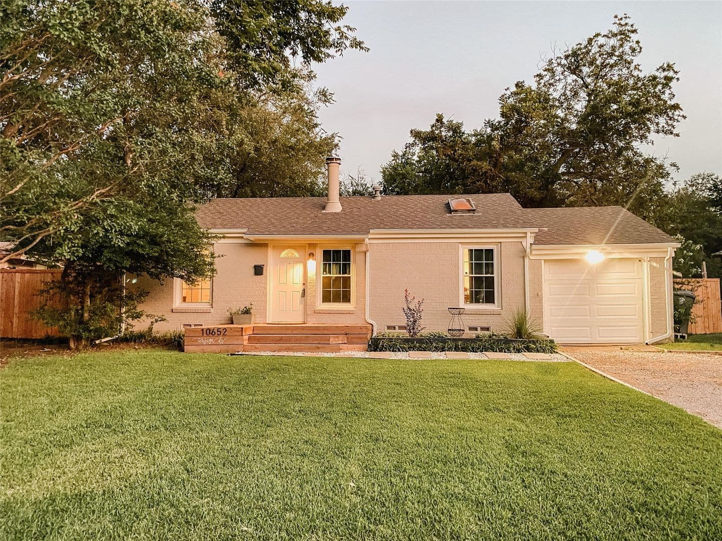Dallas House: 10652 Cayuga Drive
