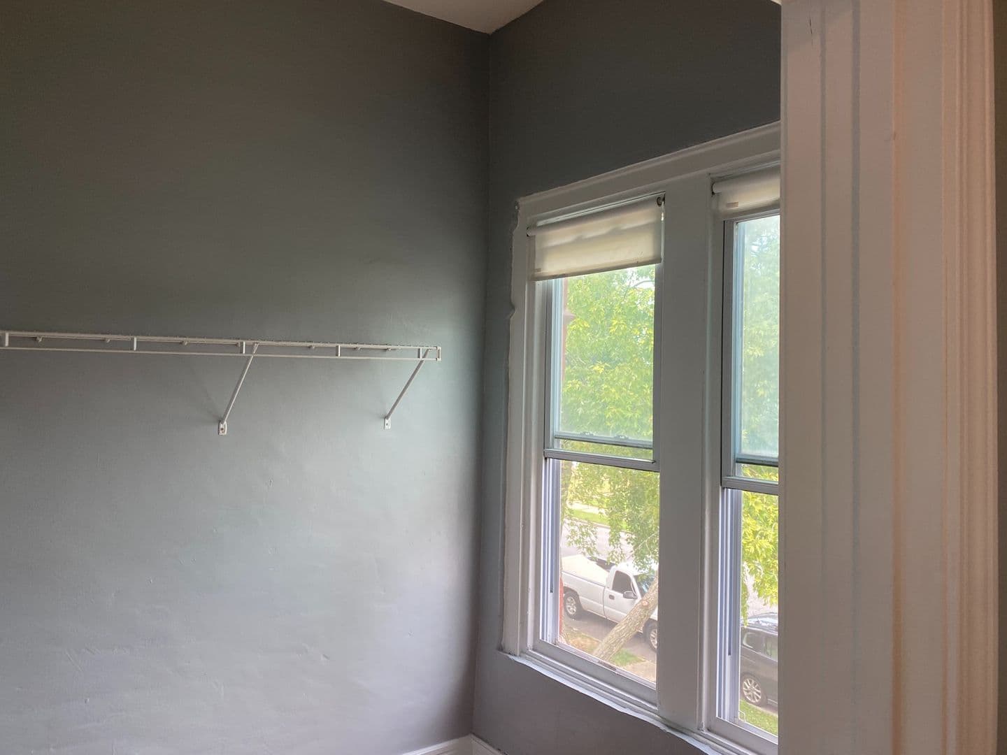 St. Louis Apartment: 6800 Virginia Ave.