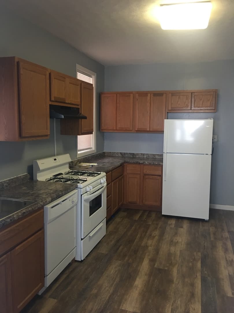 St. Louis Apartment: 4217 Grand Blvd.