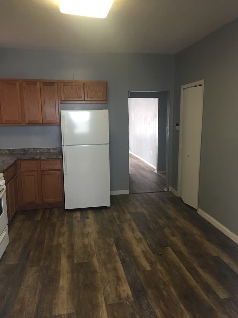 St. Louis Apartment: 4217 Grand Blvd.