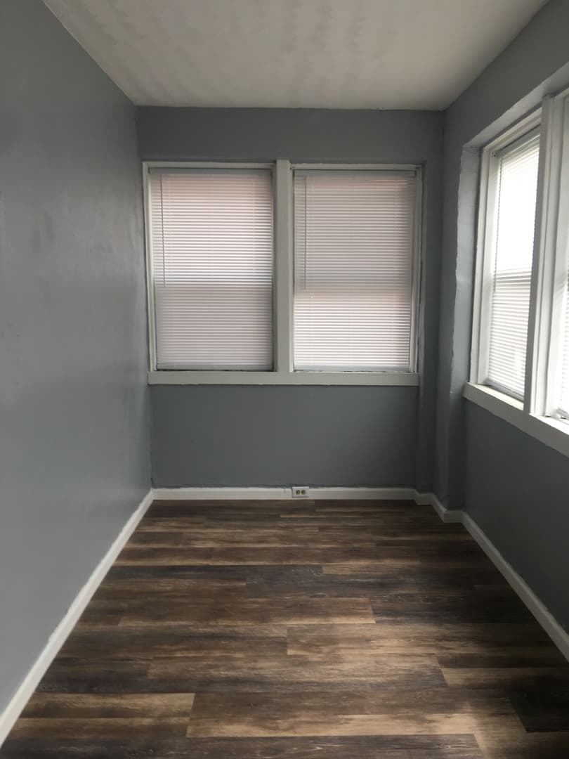 St. Louis Apartment: 4217 Grand Blvd.