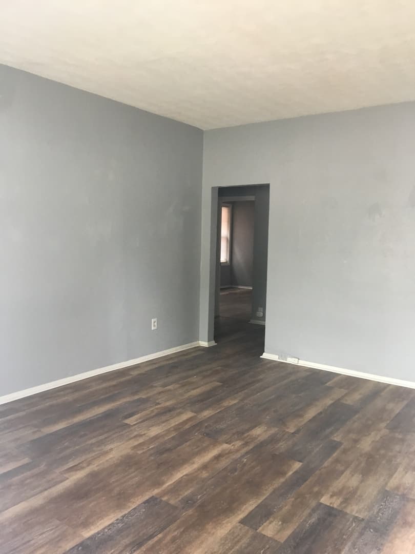 St. Louis Apartment: 4217 Grand Blvd.