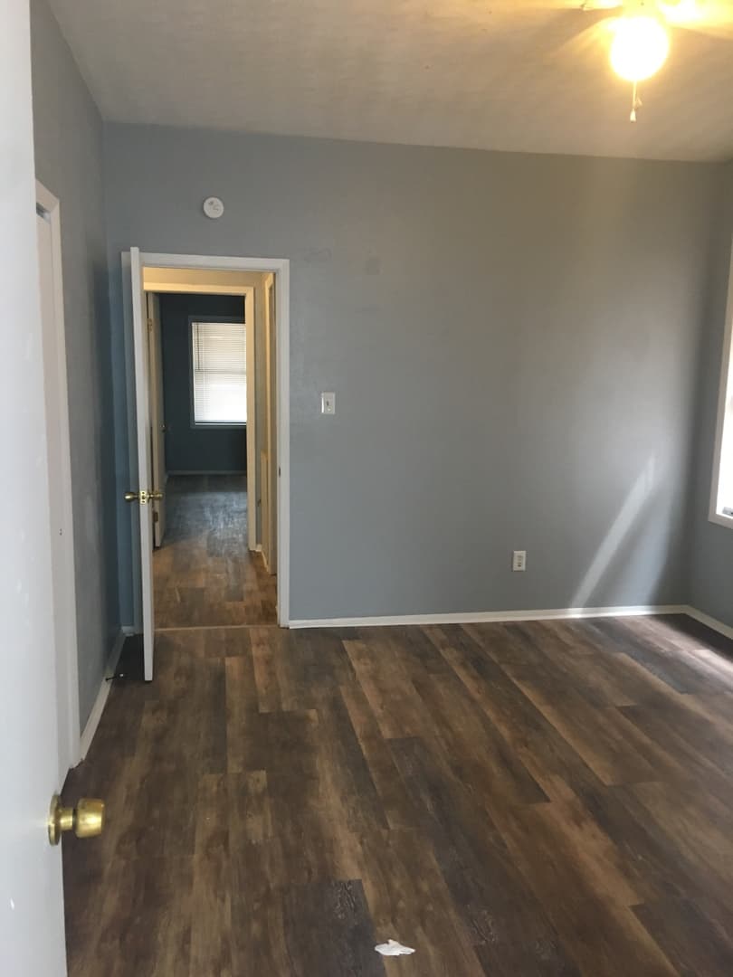 St. Louis Apartment: 4217 Grand Blvd.
