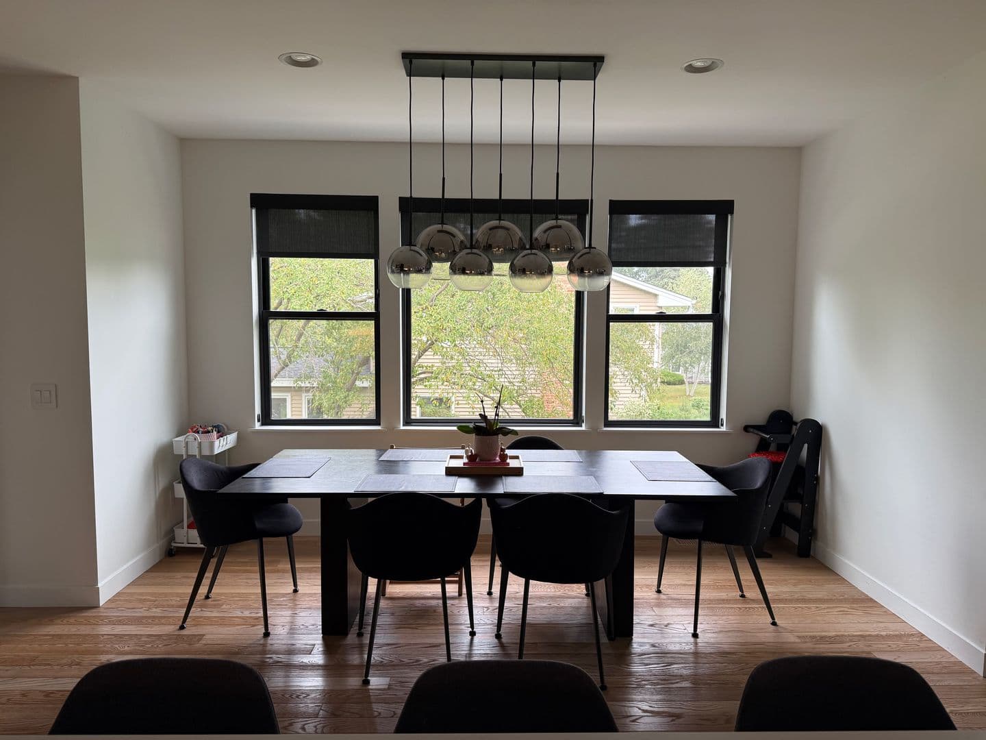 Golden Valley House: 45 Western Terrace