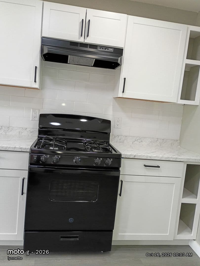 Del City House: 4121 SE 27th Street