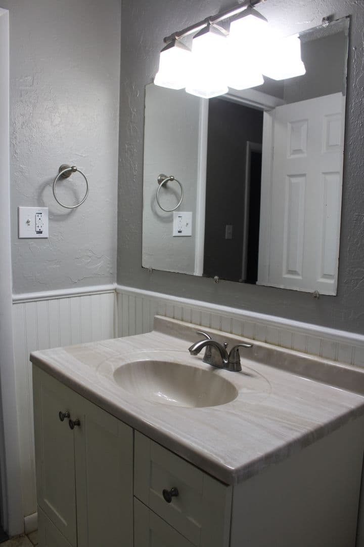 DEL CITY House: 3036 SE 20TH ST