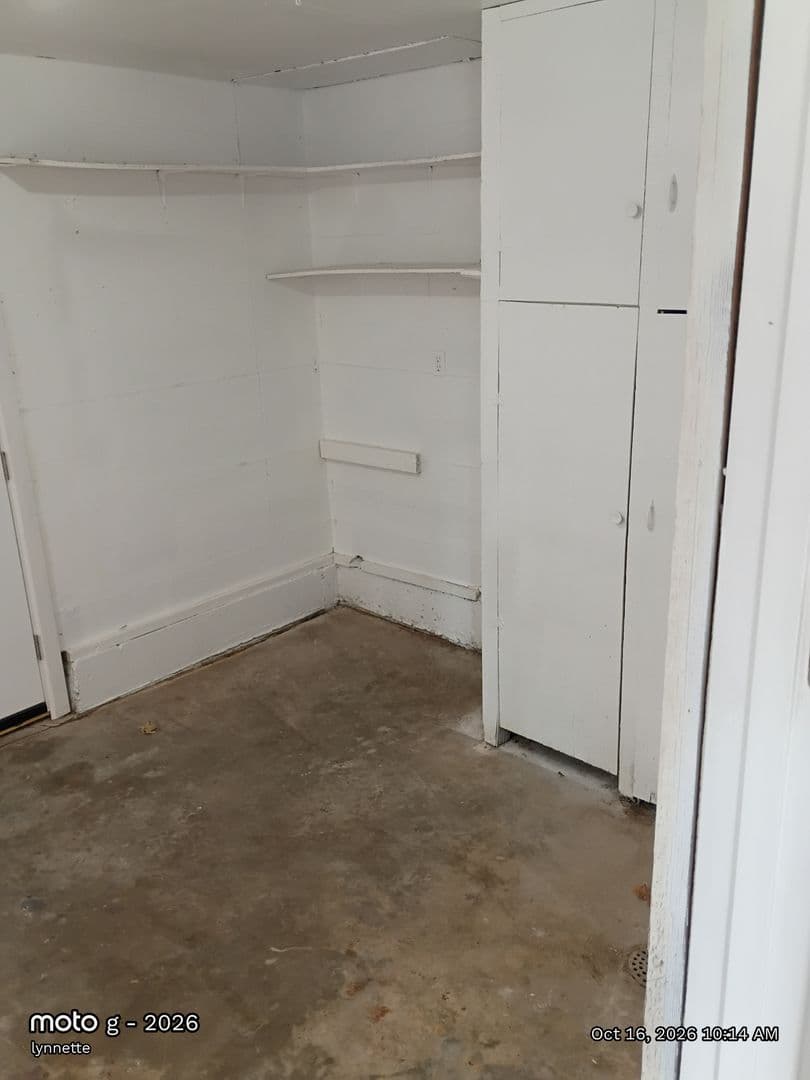 Del City House: 4121 SE 27th Street