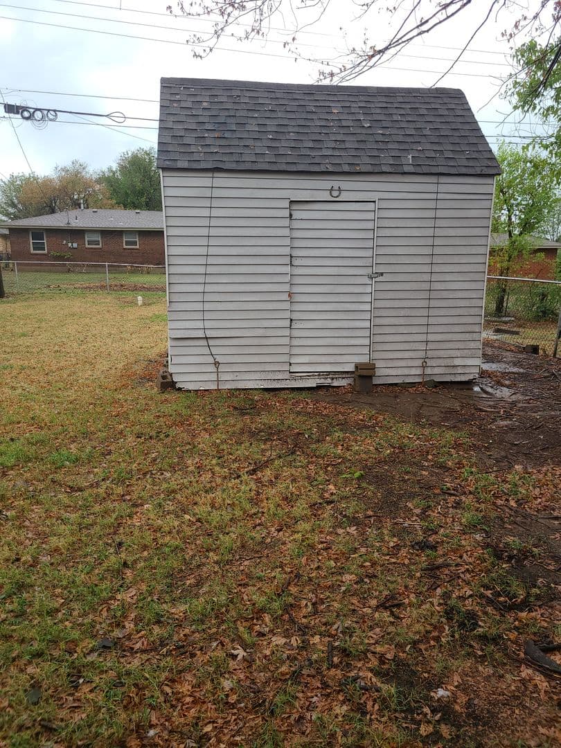 Midwest City House: 2209 Flannery Dr.