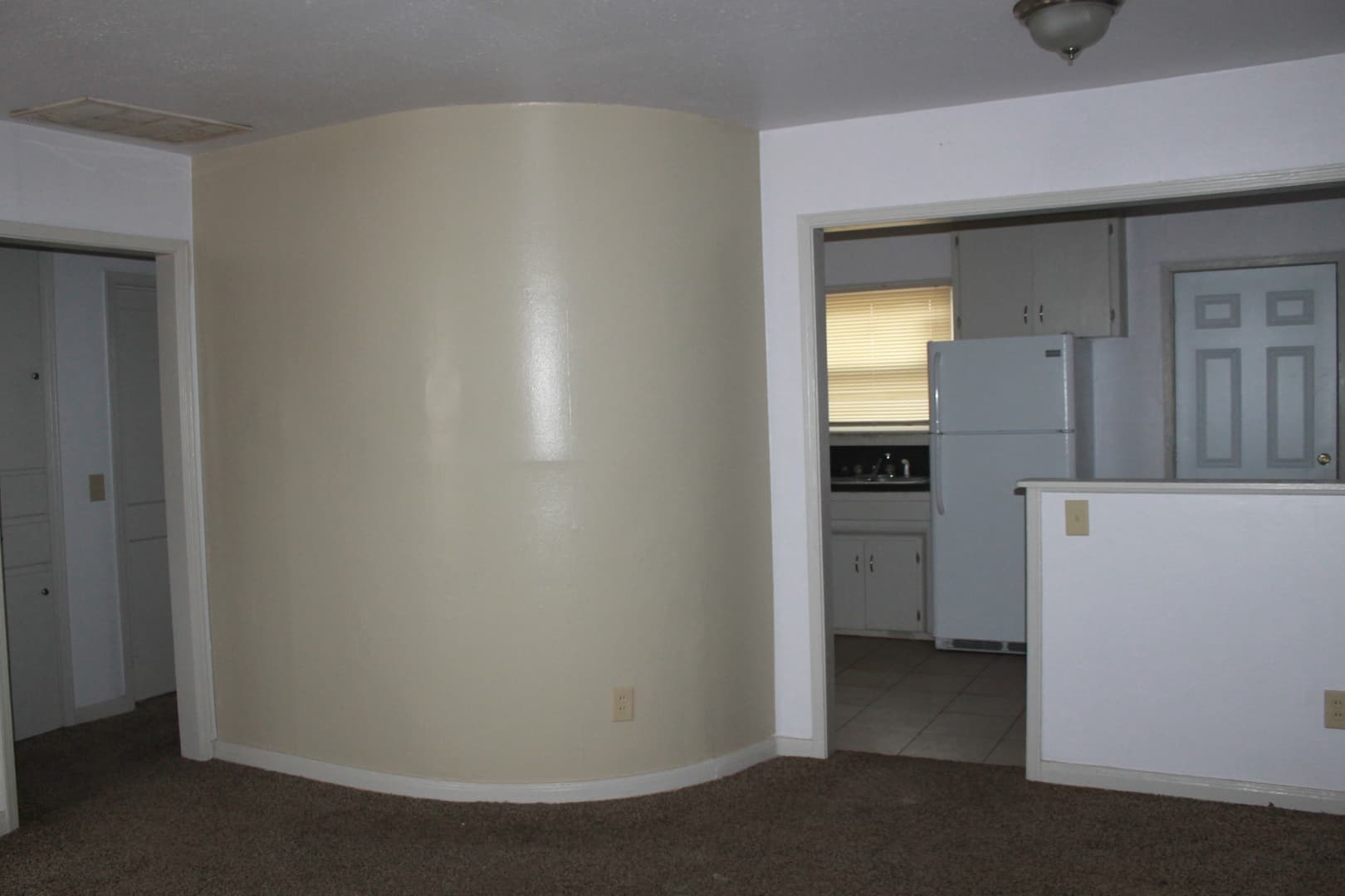 Midwest City House: 426 E Northrup Dr