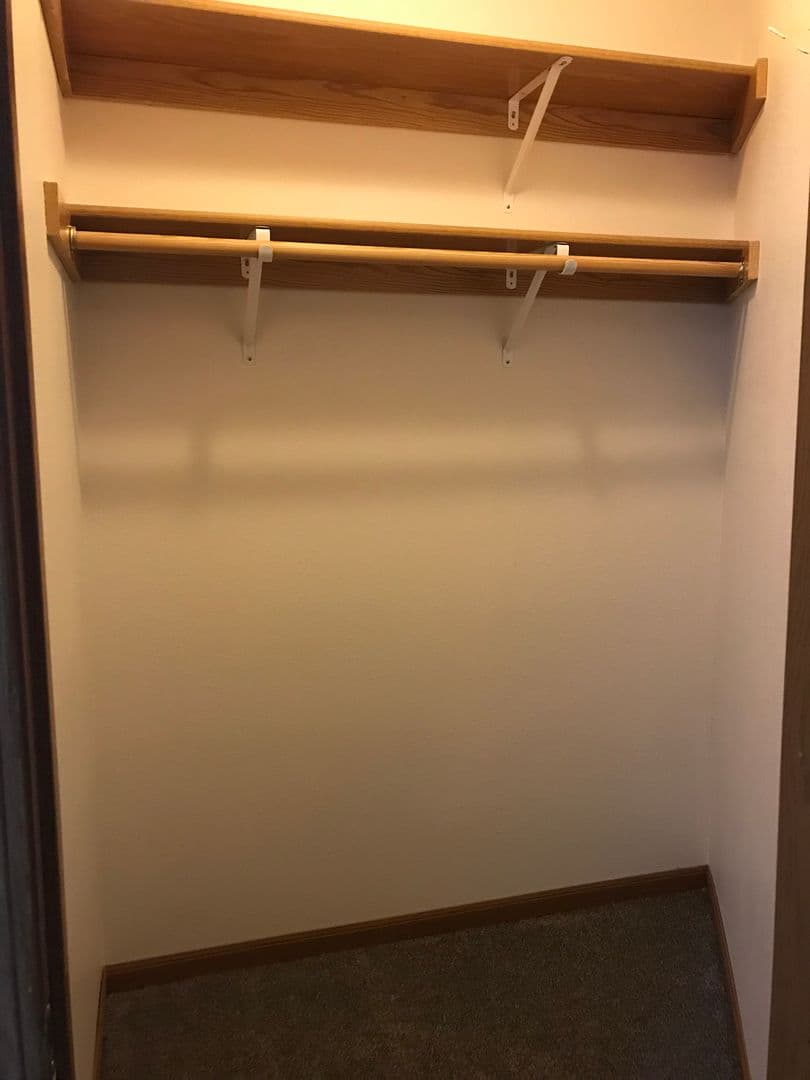 Bismarck Apartment: 1600 Mapleton Ave