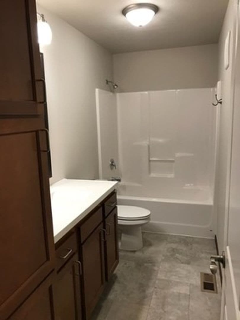 Tea Apartment: 200 Tanner Ct