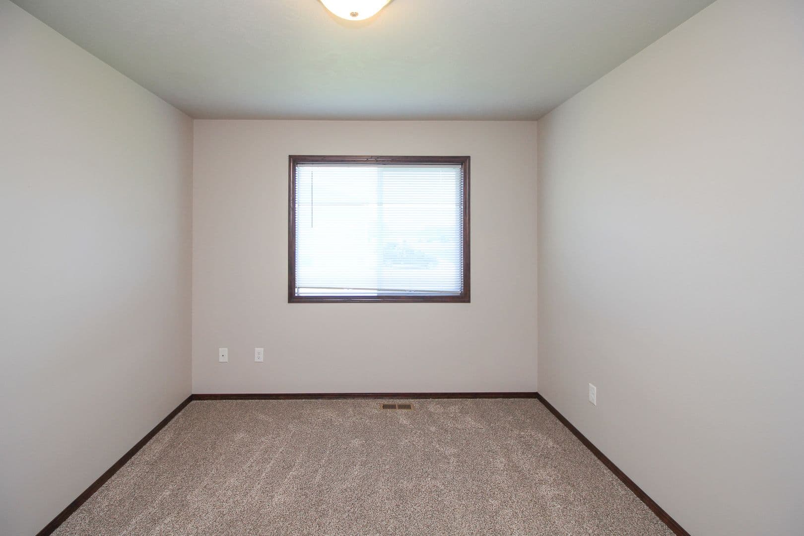 Tea Apartment: 1030 Tanner Court