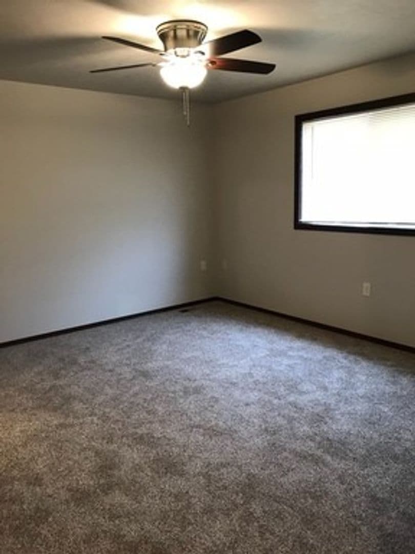 Tea Apartment: 200 Tanner Ct