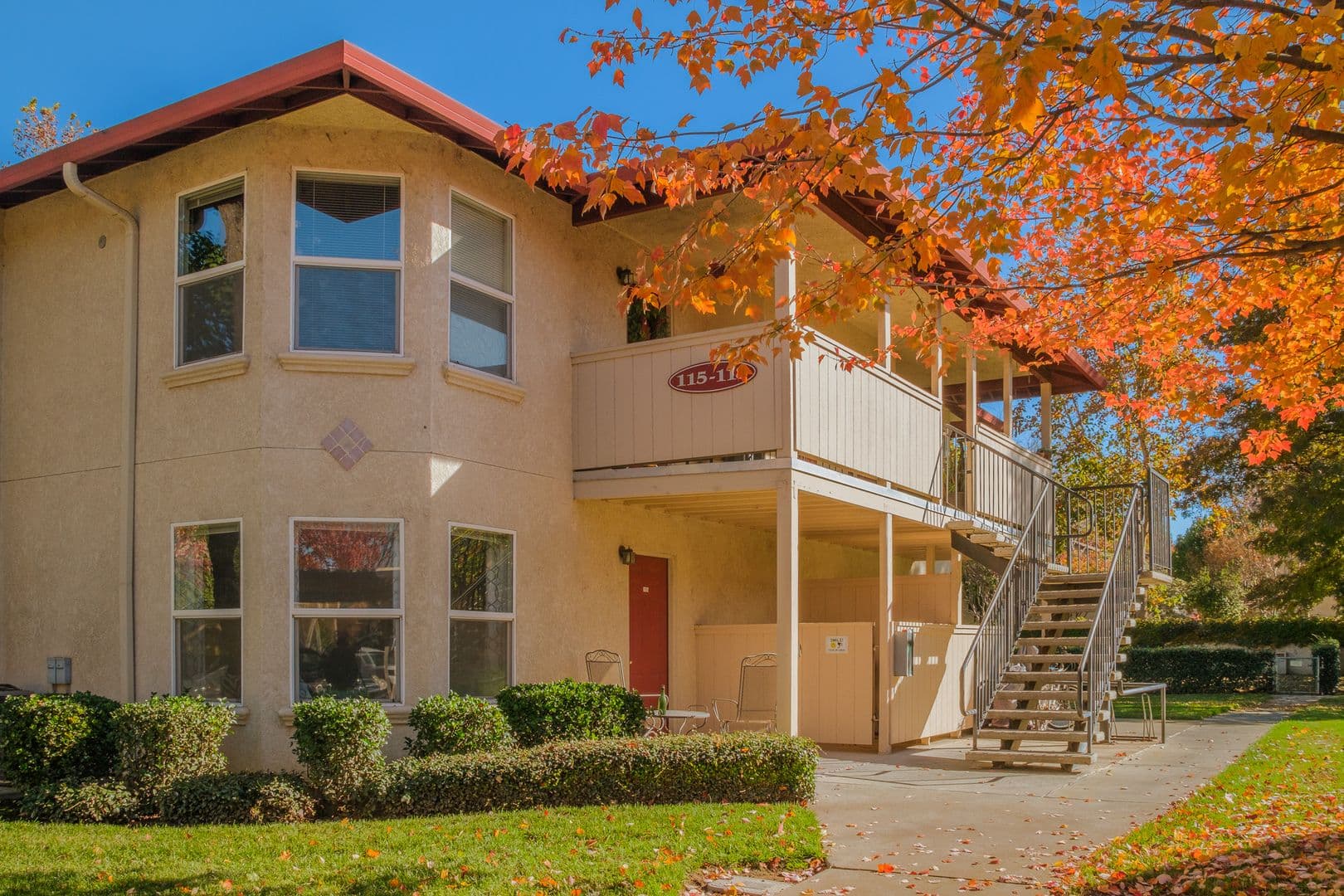 Chico Apartment: 400 Mission Ranch Blvd.