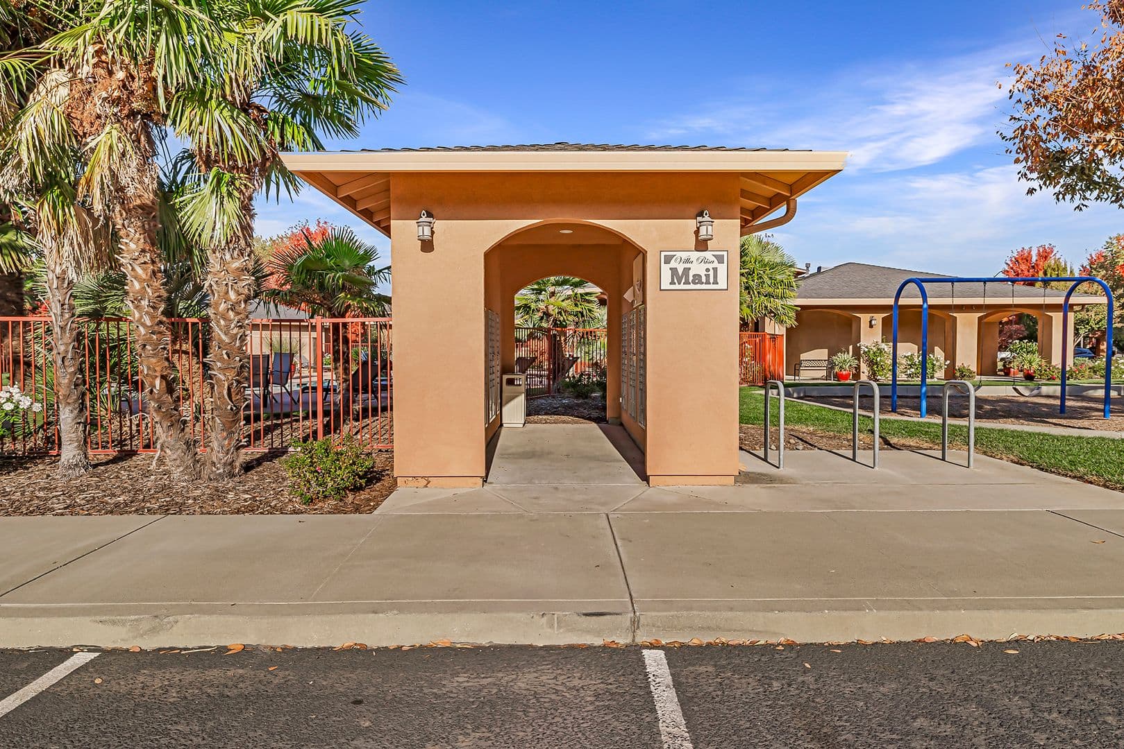 Chico Apartment: 101 Risa Way