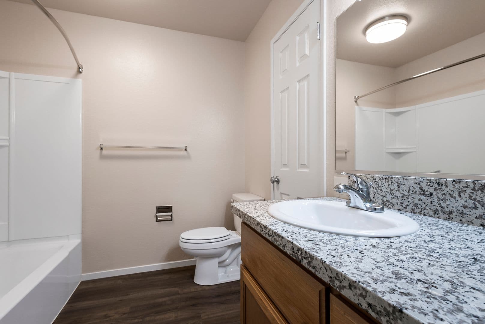 Chico Apartment: 47 Cobblestone Drive E