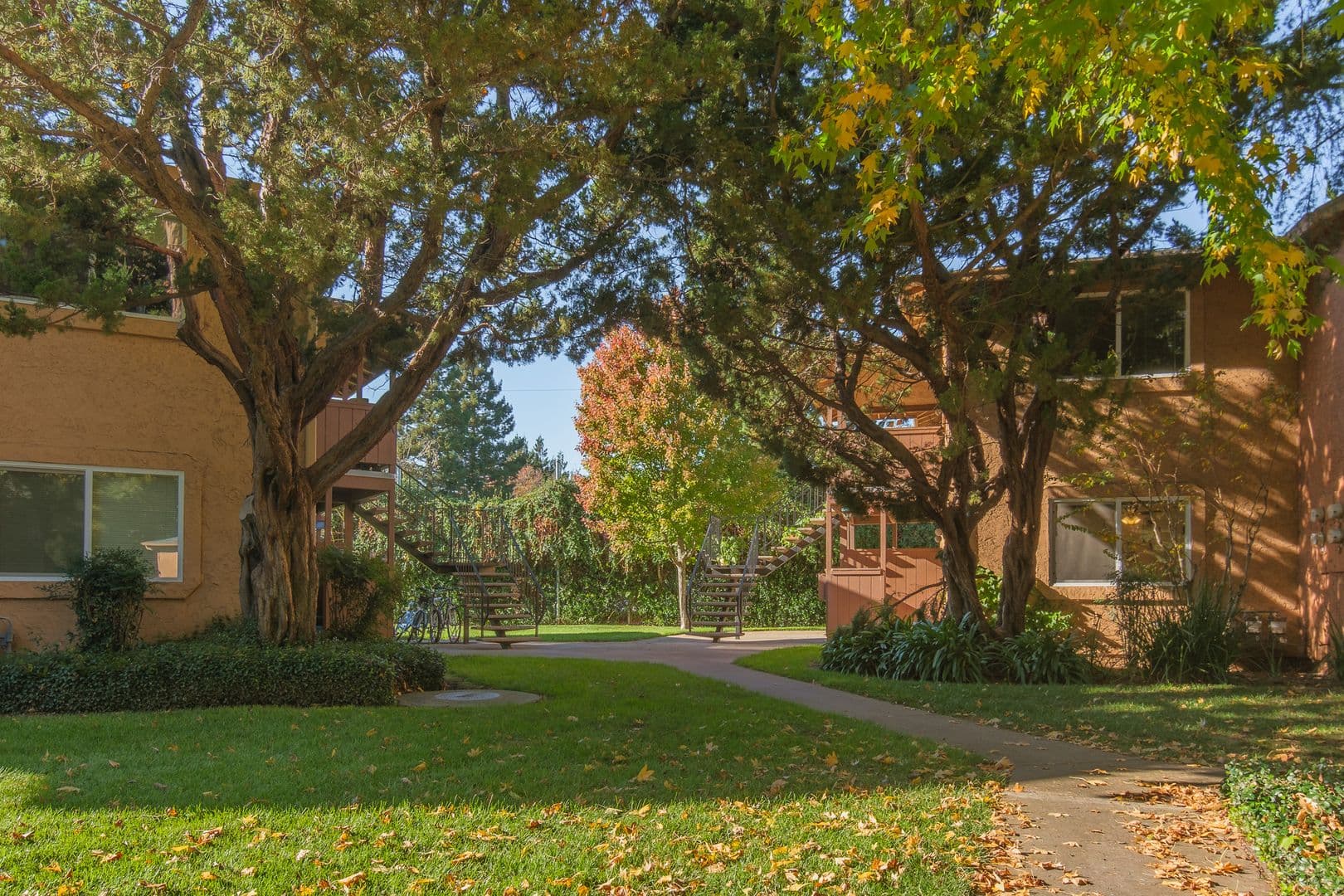 Chico Apartment: 47 Cobblestone Drive E
