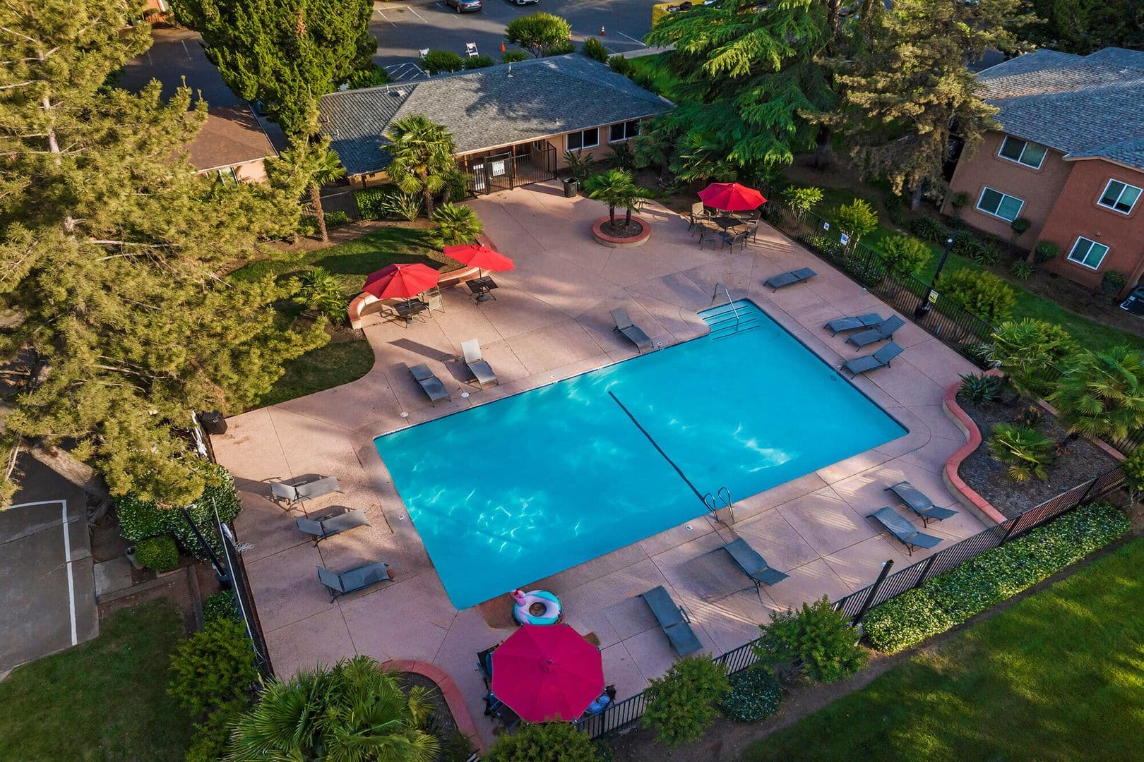 Chico Apartment: 47 Cobblestone Drive E