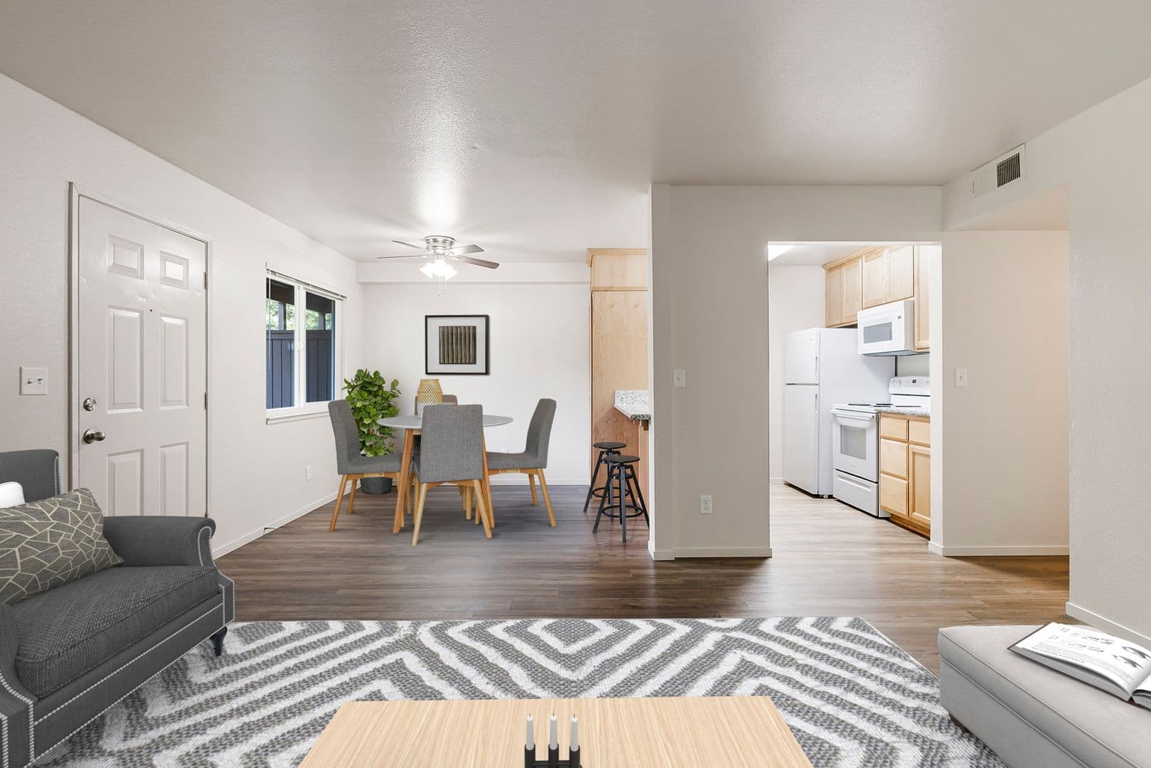 Chico Apartment: 47 Cobblestone Drive E