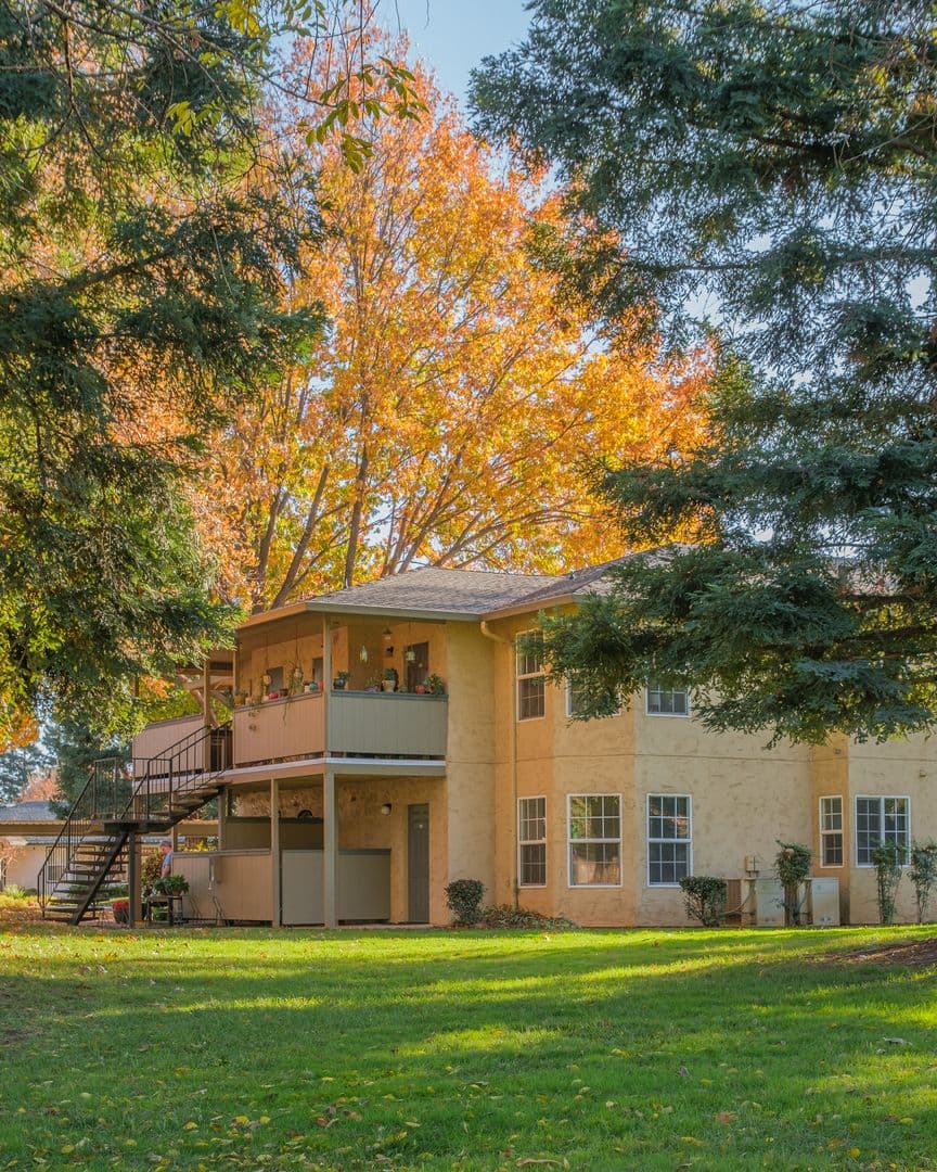 Chico Apartment: 1450 Springfield Drive