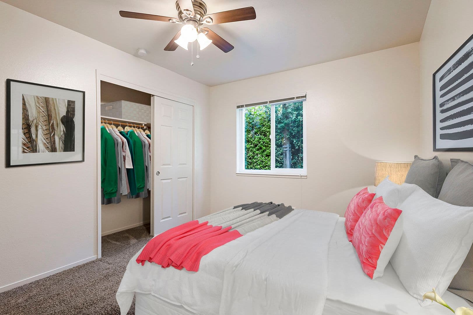 Chico Apartment: 47 Cobblestone Drive E