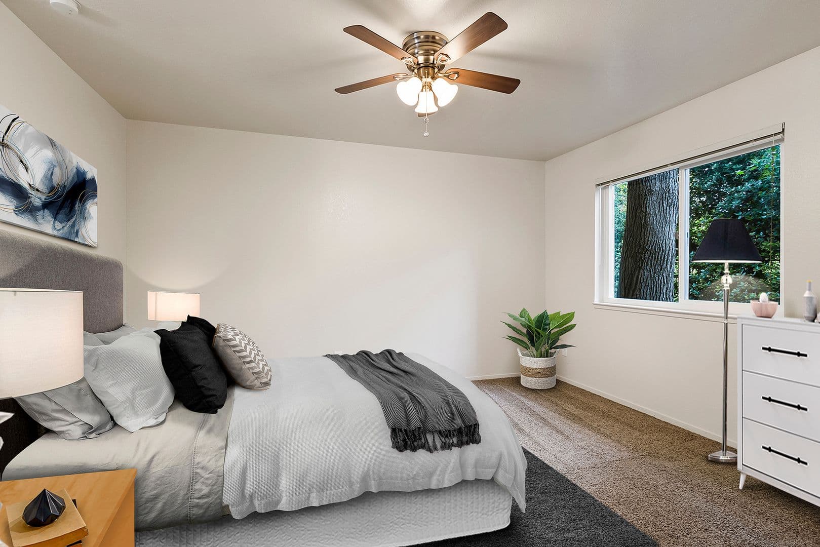 Chico Apartment: 47 Cobblestone Drive E
