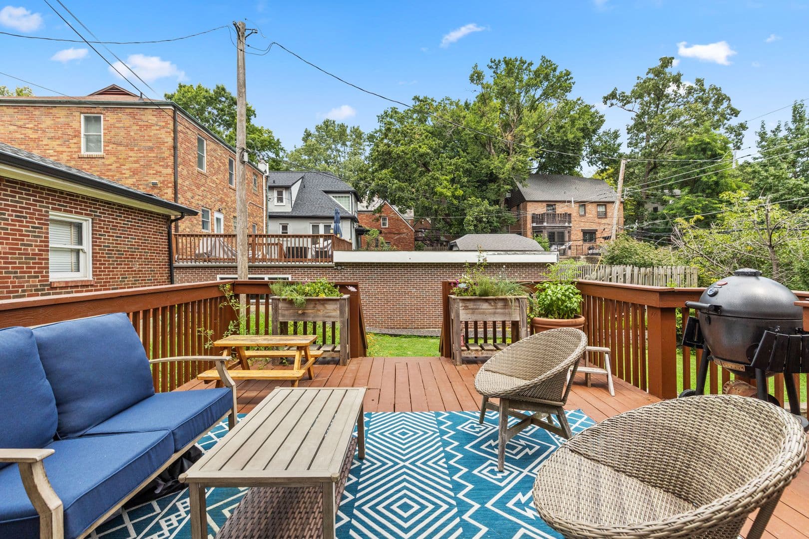 Saint Louis House: 7487 Kingsbury Blvd