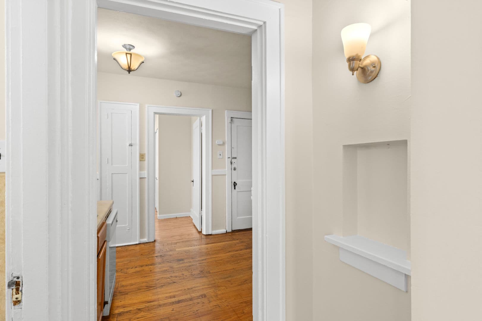 St. Louis Apartment: 6843-45 Crest Ave