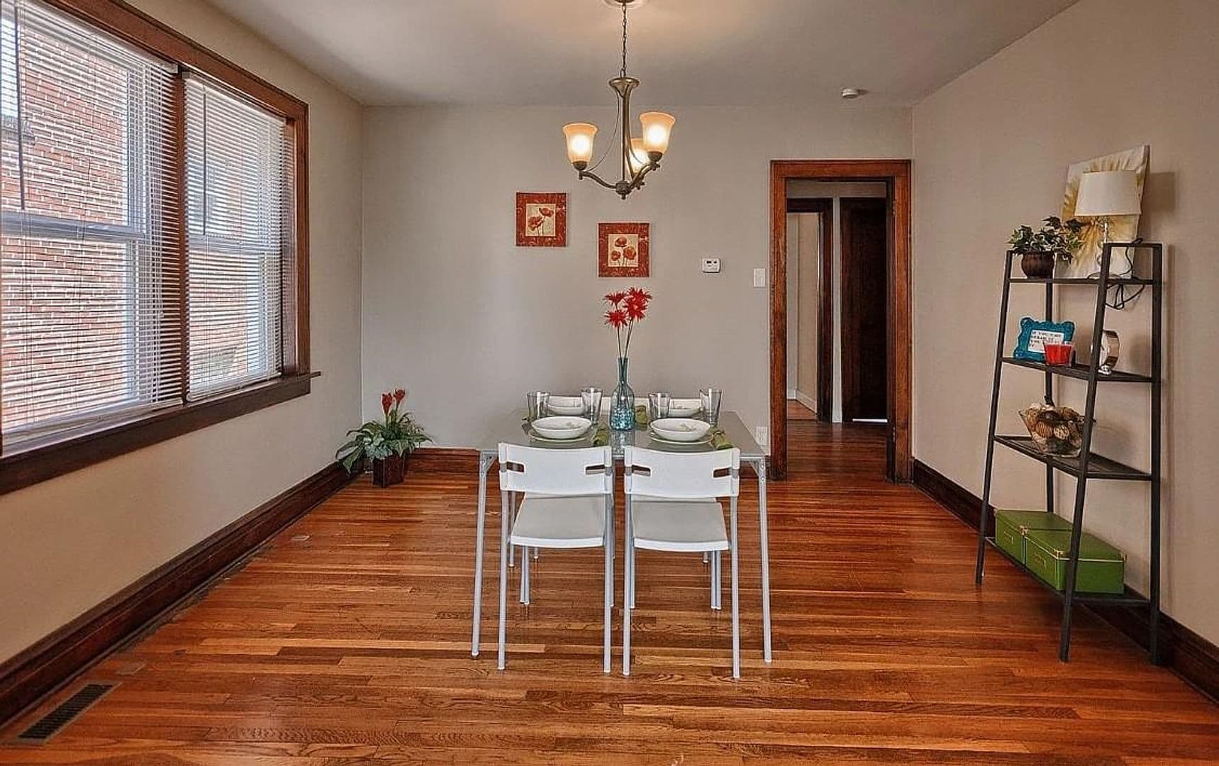 Saint Louis Apartment: 1210 Woodland Dr.