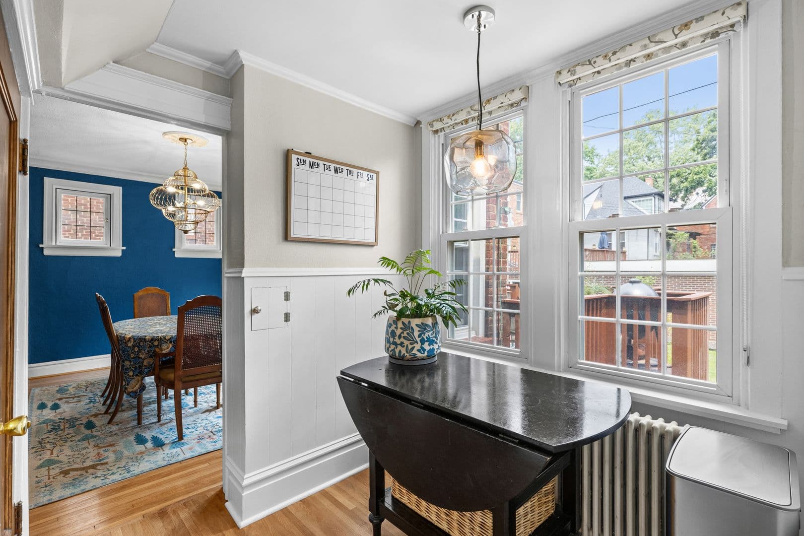 Saint Louis House: 7487 Kingsbury Blvd