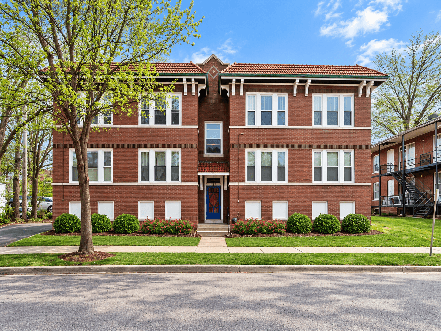 Saint Louis Apartment: 3718 Mcdonald Ave