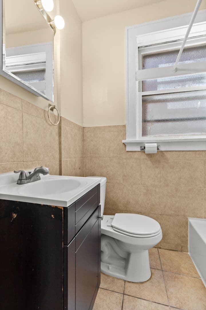 St. Louis Apartment: 6843-45 Crest Ave
