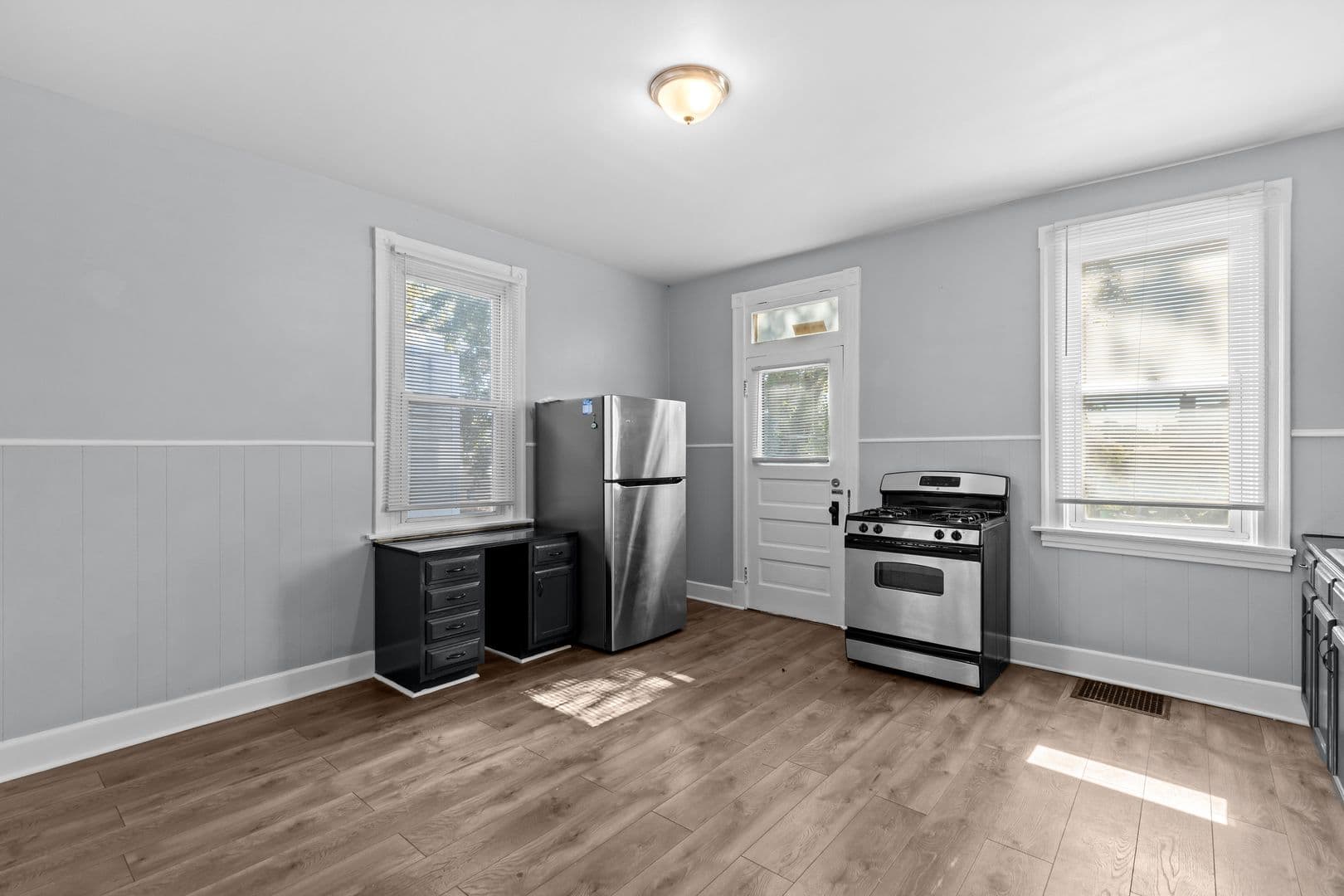 Saint Louis House: 4632 Cecil Pl
