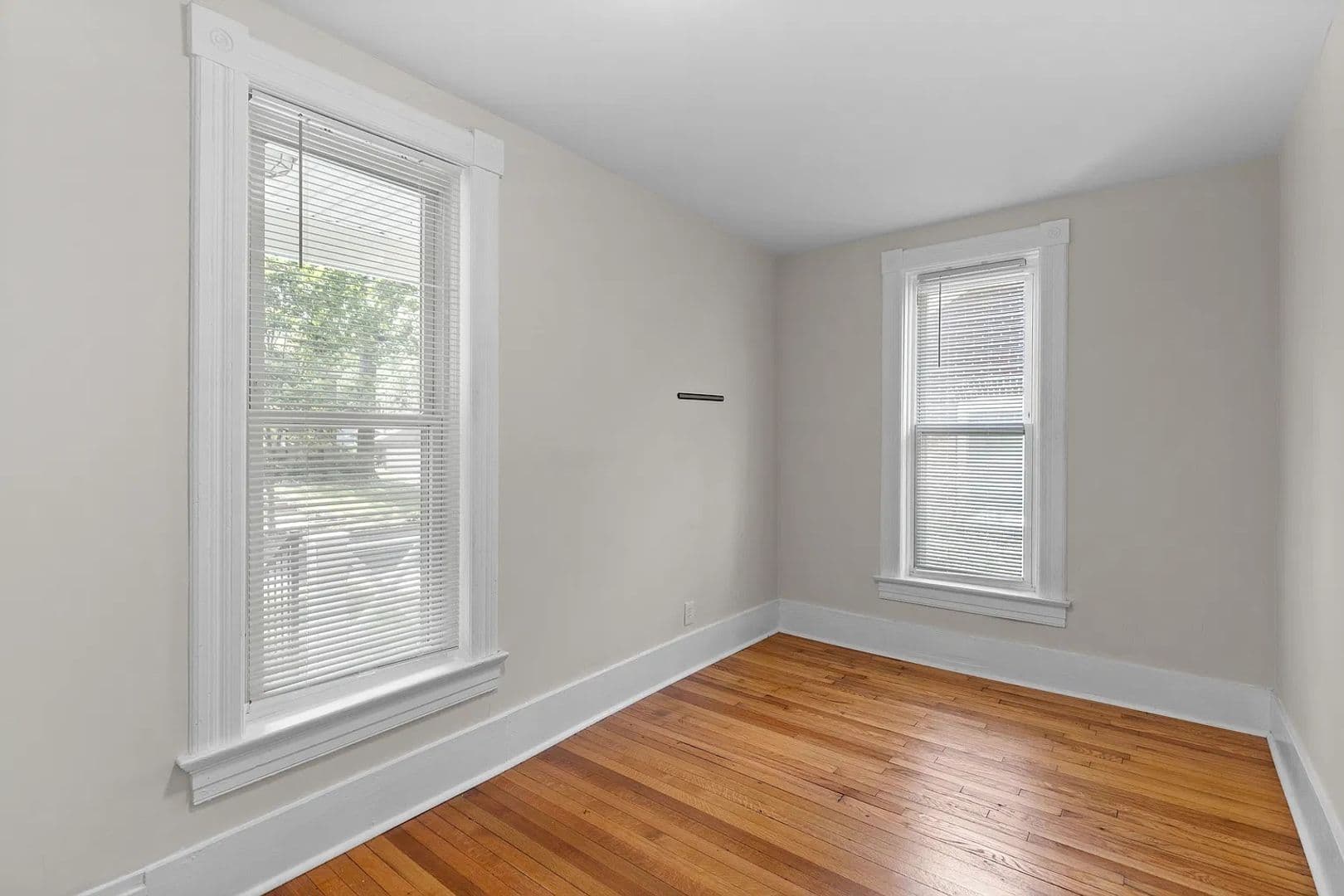 Saint Louis House: 766 Harvard Ave.