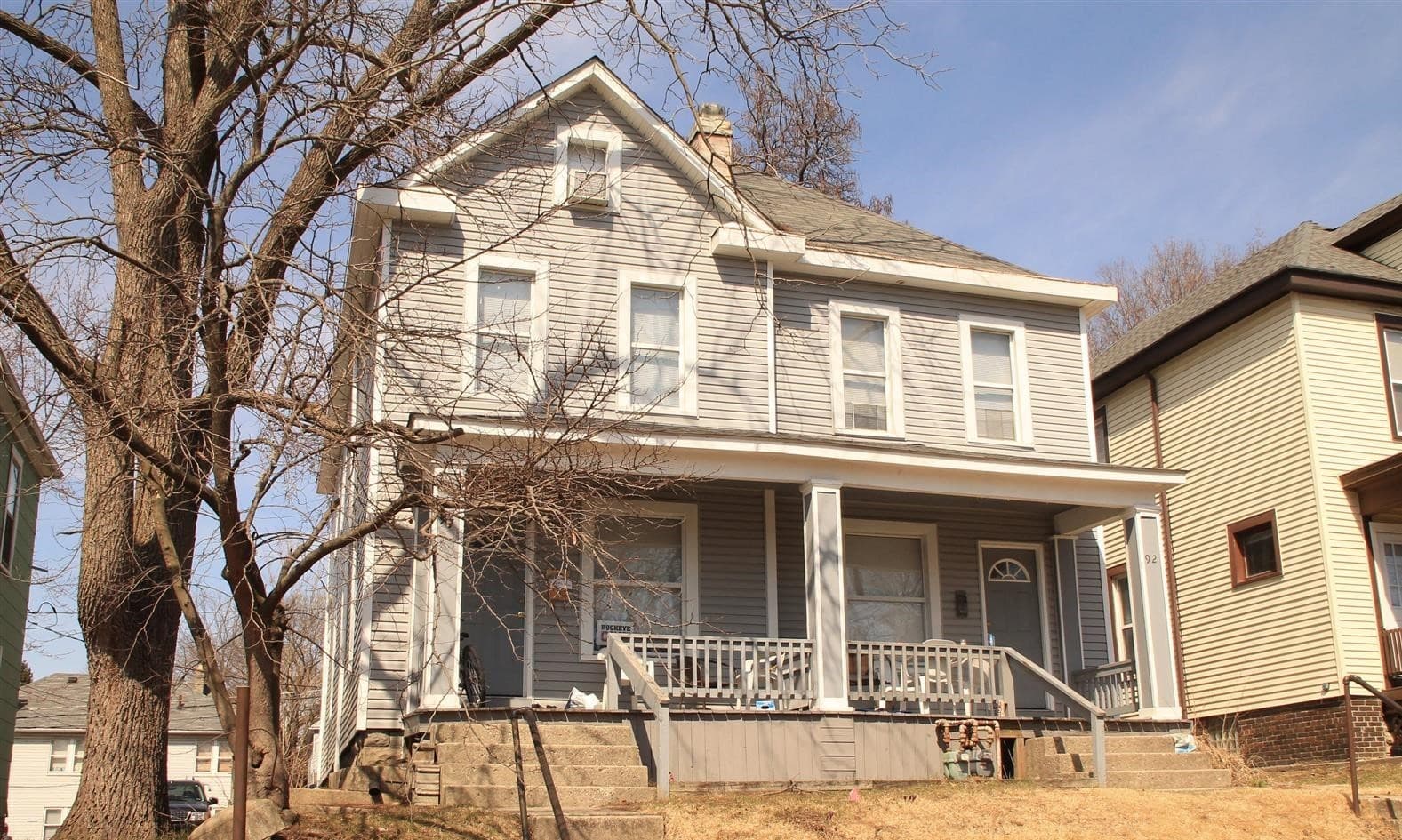 Columbus Apartment: 92 W Maynard Ave