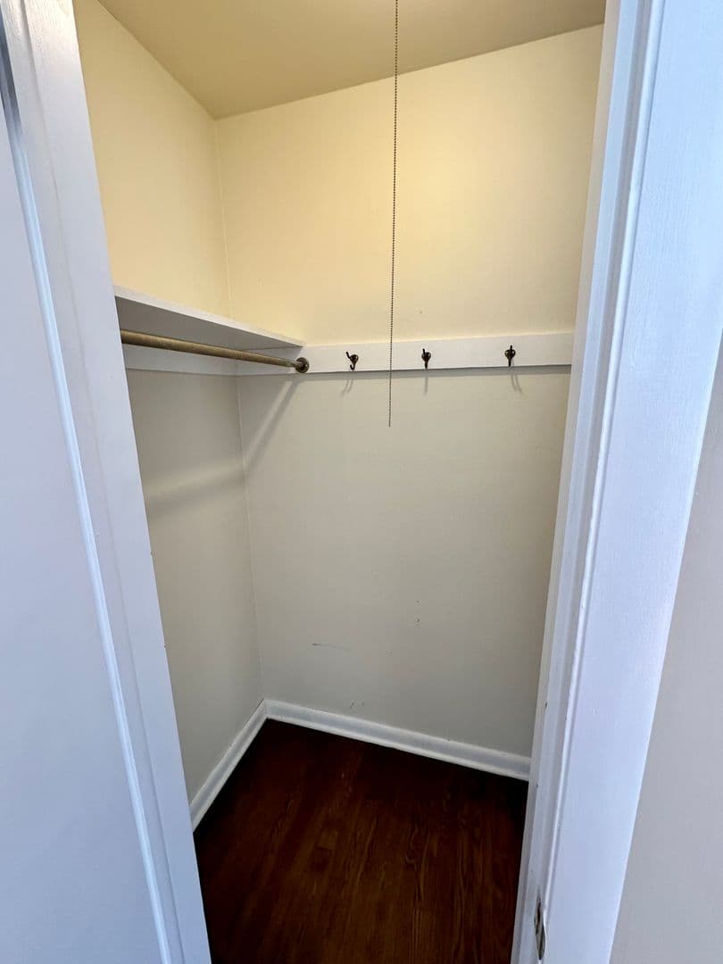 Upper Arlington Apartment: 3043 Mount Holyoke Rd