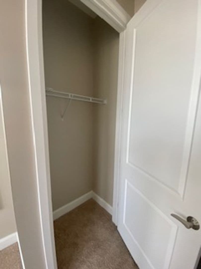 Columbus Apartment: 1378 King Avenue