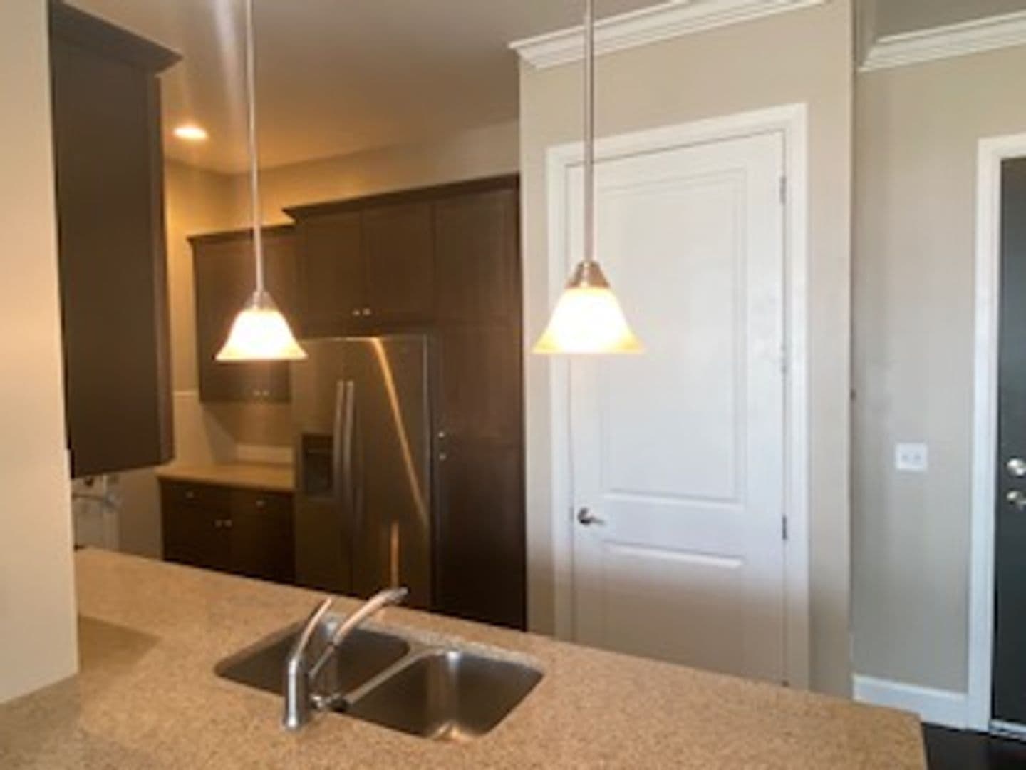 Columbus Apartment: 1378 King Avenue